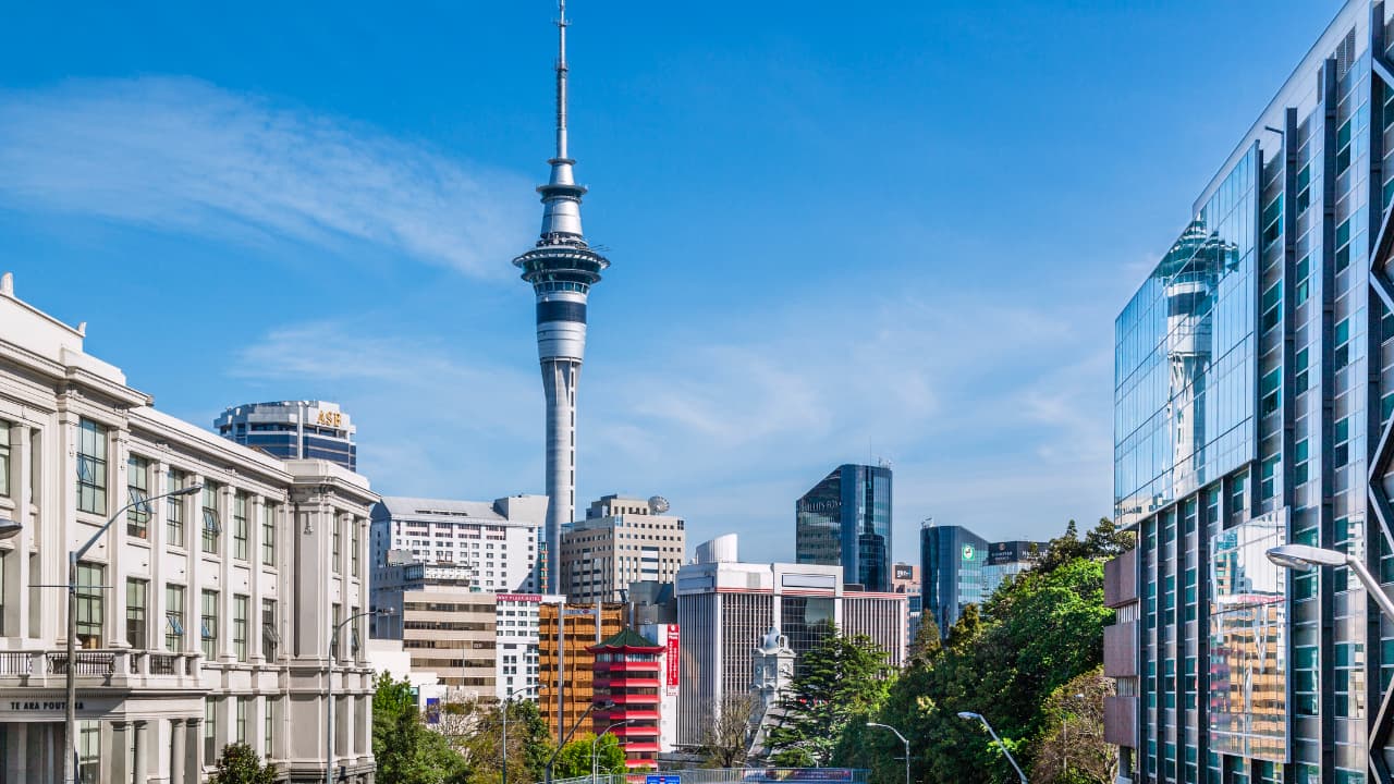 Visa Delays Raise Concerns for Indian Students Heading to New Zealand Visa Delays Raise Concerns for Indian Students Heading to New Zealand