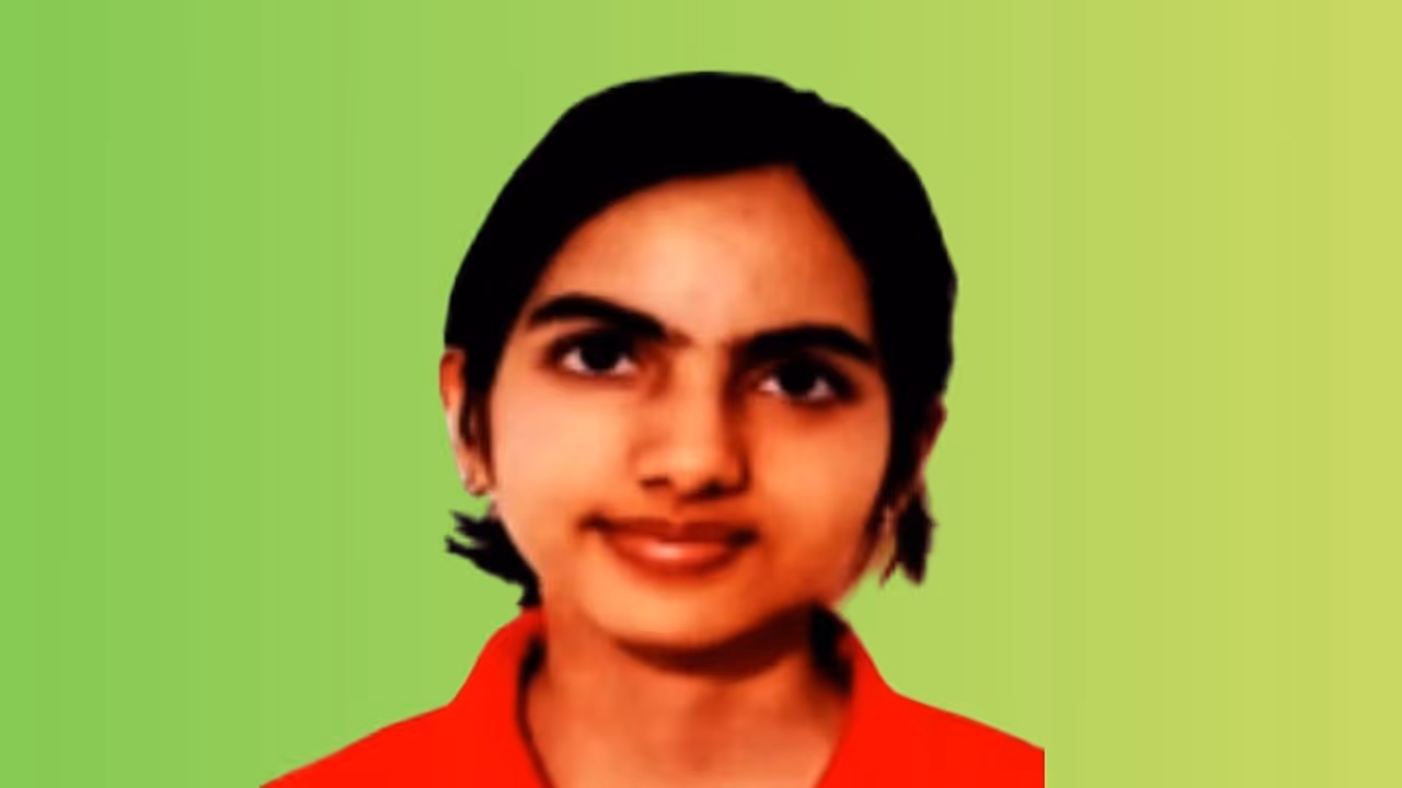 Nayana Gopi Nayana Gopi