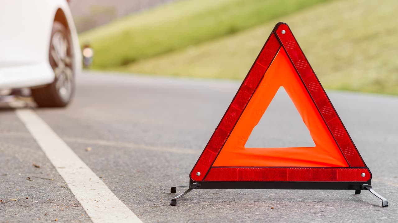 Two from Indian Family Die in Saudi Arabia Car Crash After Umrah Two from Indian Family Die in Saudi Arabia Car Crash After Umrah