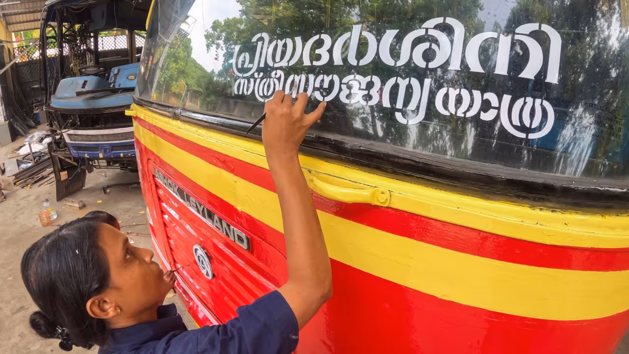 KSRTC priyadarshini KSRTC priyadarshini