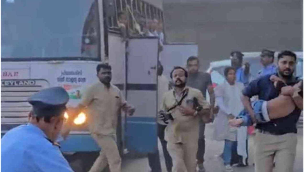 KSRTC Bus Crew Diverts Route to Rush Child Having Seizure to Hospital KSRTC Bus Crew Diverts Route to Rush Child Having Seizure to Hospital