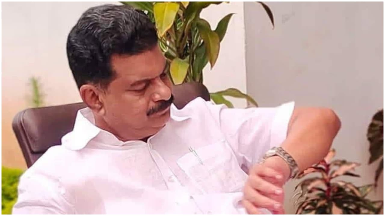 PV Anvar PV Anvar