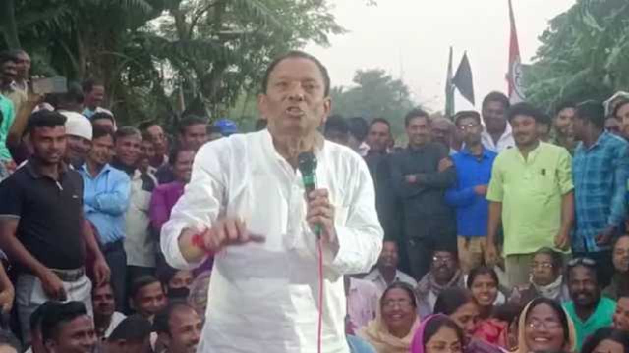 AKHIL GIRI AKHIL GIRI