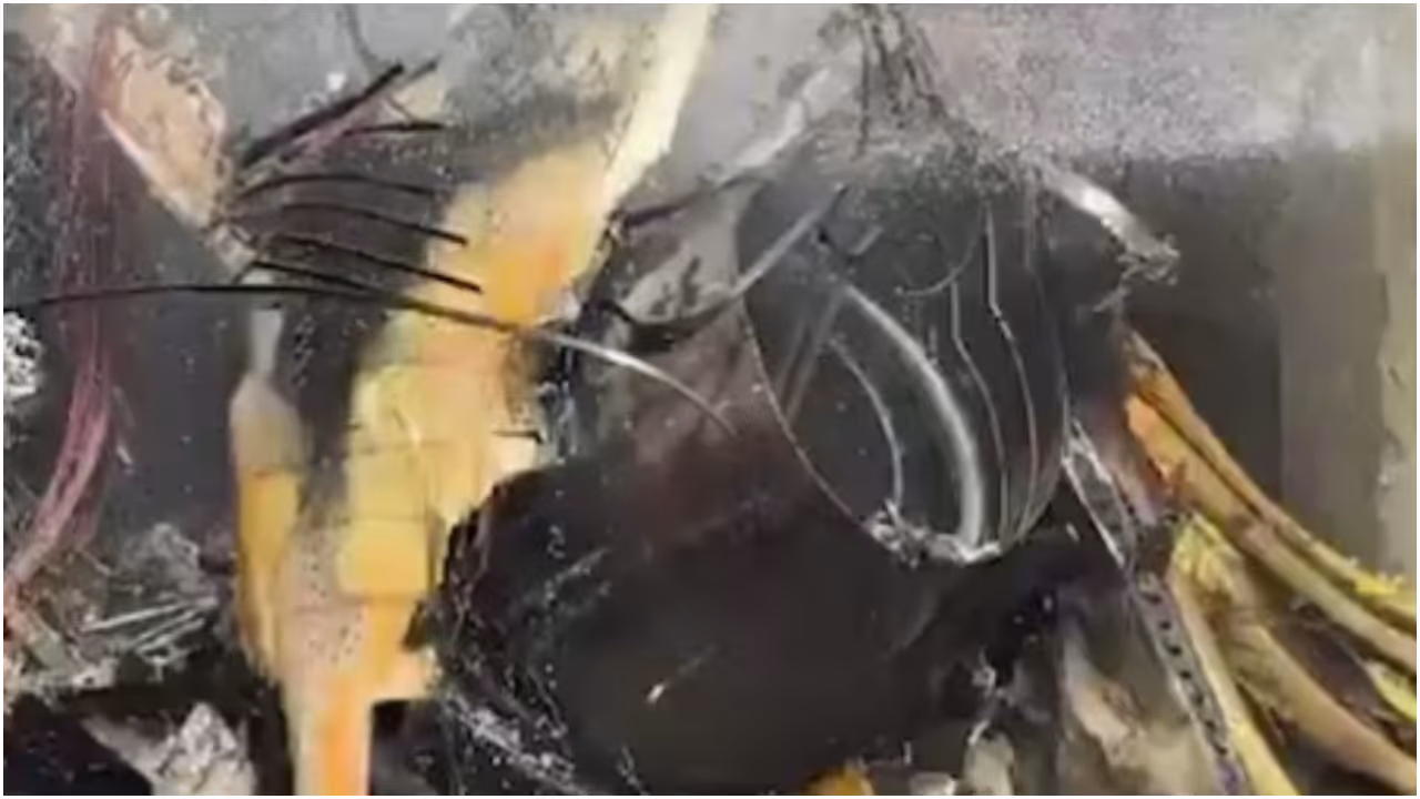 Bangladesh Air Force jet crashes into Dhaka Bangladesh Air Force jet crashes into Dhaka