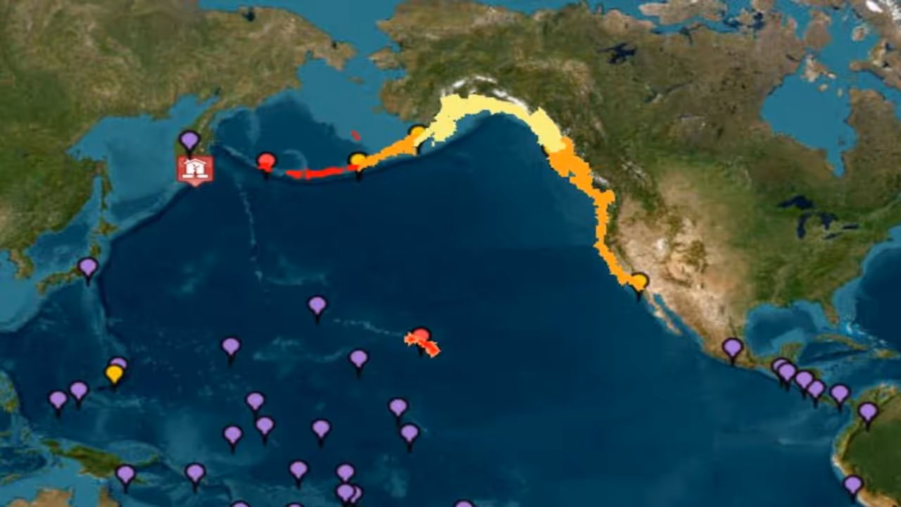 Tsunami hits chile Tsunami hits chile