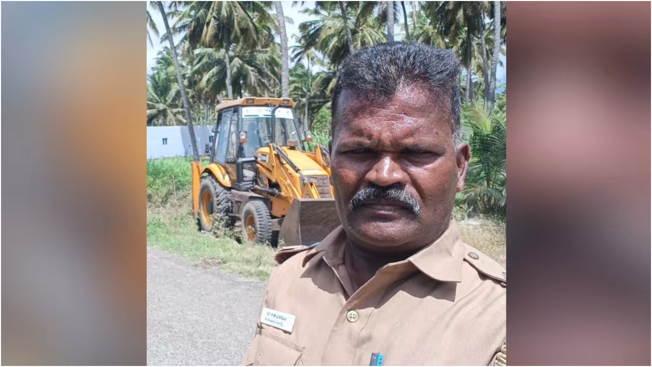 police officer hacked in tamilnadu police officer hacked in tamilnadu