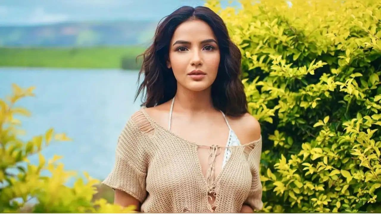 Jasmin Bhasin