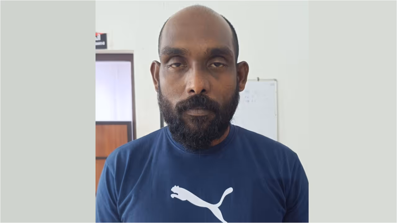 KSRTC conductor arrested with ganja KSRTC conductor arrested with ganja