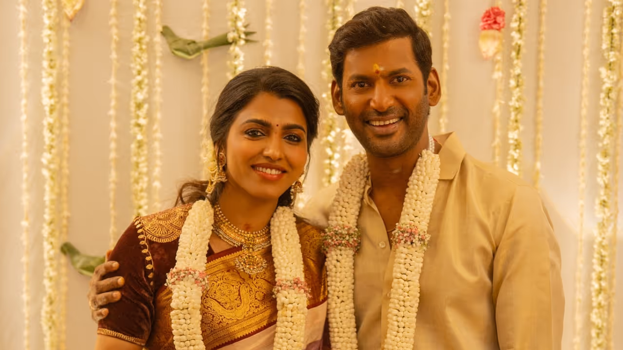 Vishal and Sai Dhanshika are officially engaged Vishal and Sai Dhanshika are officially engaged