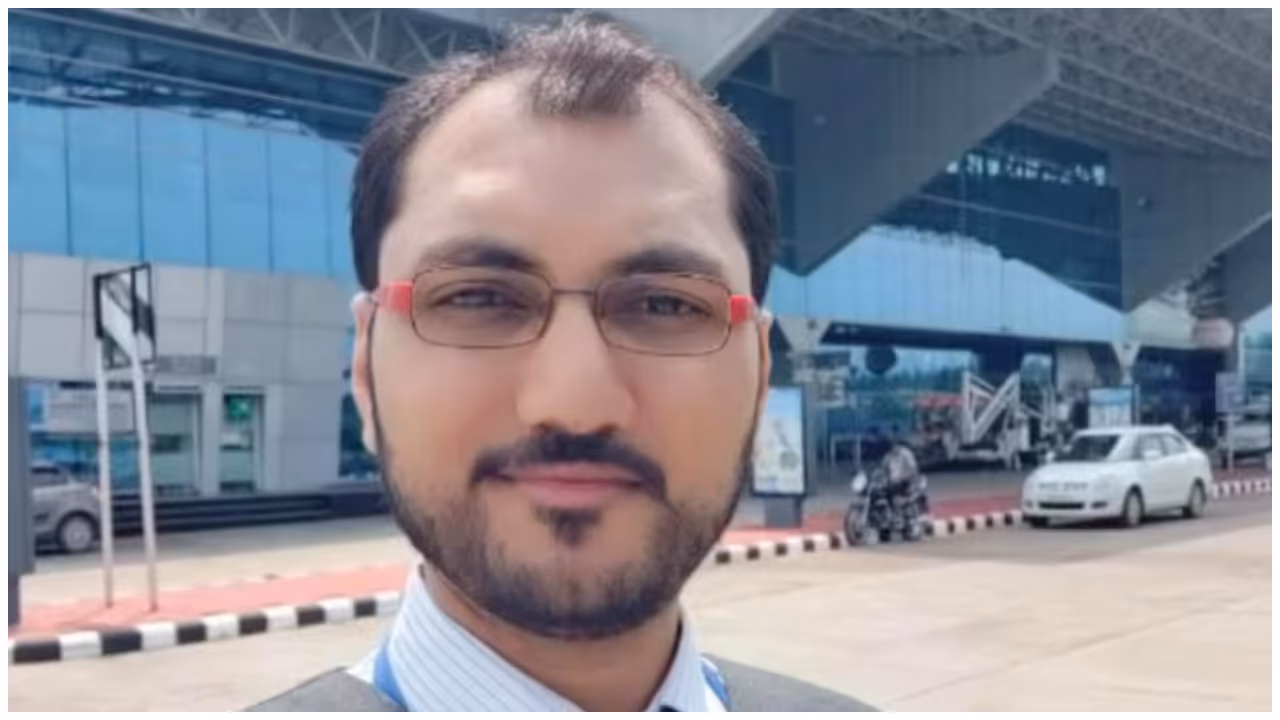 airport manager arrest