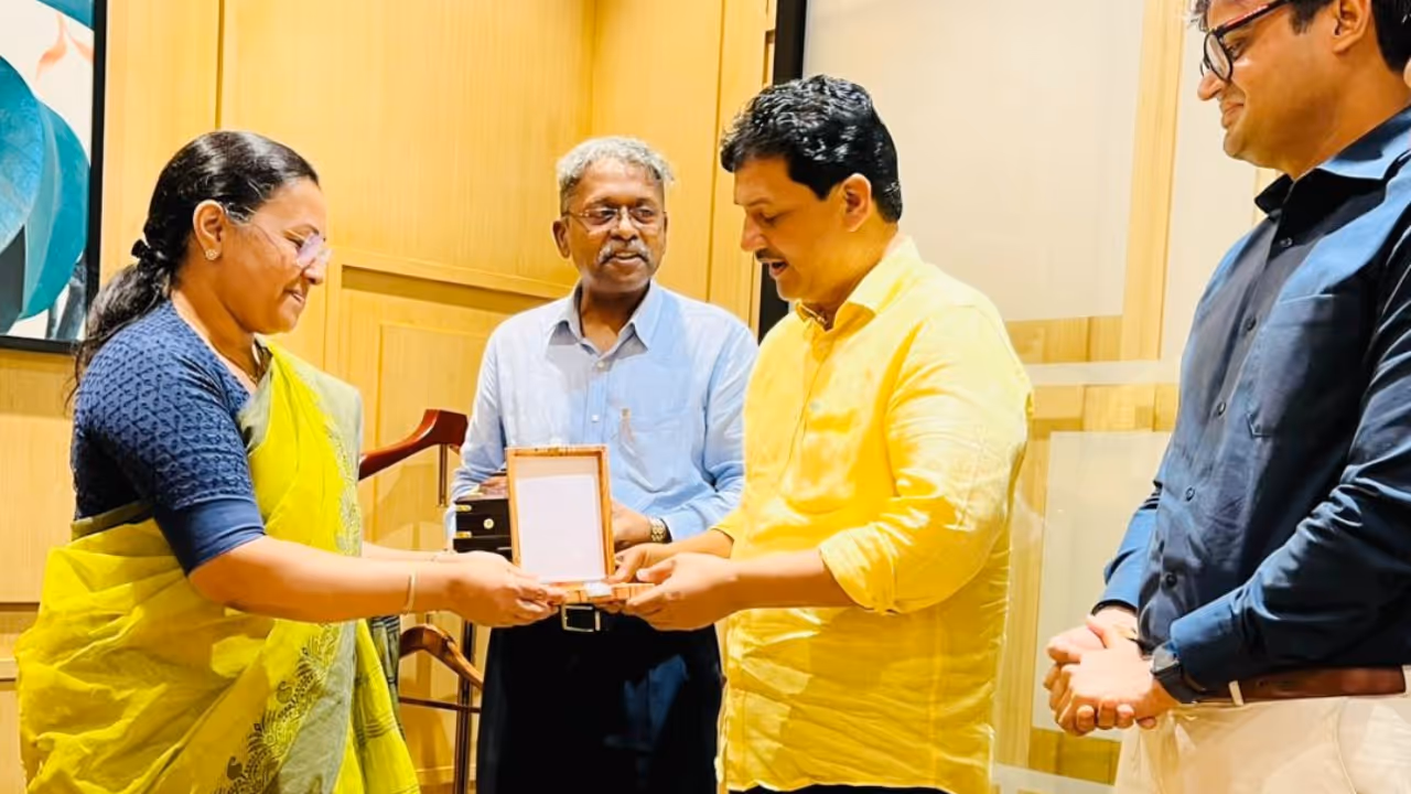 Maharashtra Health Minister