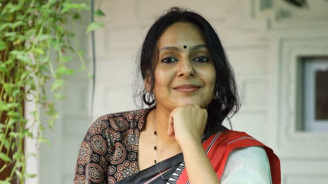 shruthi sharanyam shruthi sharanyam