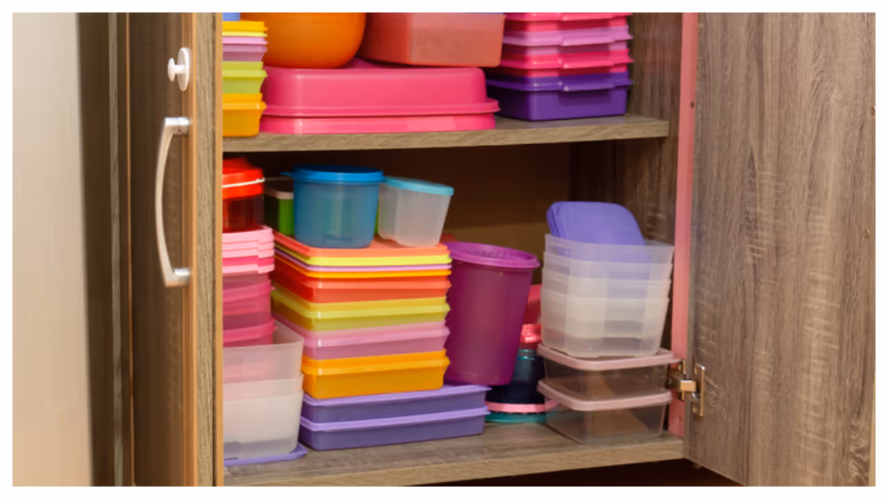 plastic container plastic container