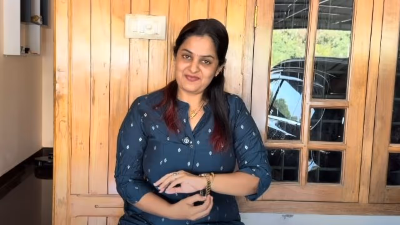 actress sreekutty shared happiness of waiting for her sisters child