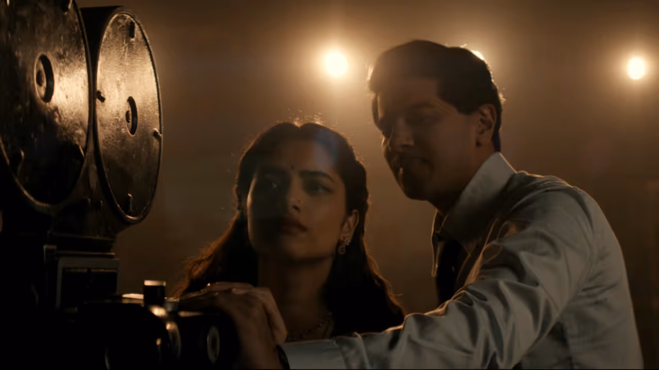 Kanmani Nee Lyric Video from Kaantha movie dulquer salmaan