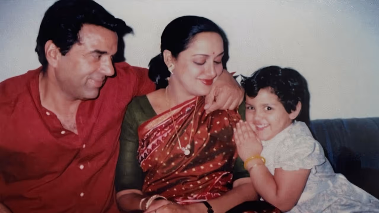 Dharmendra Health Update