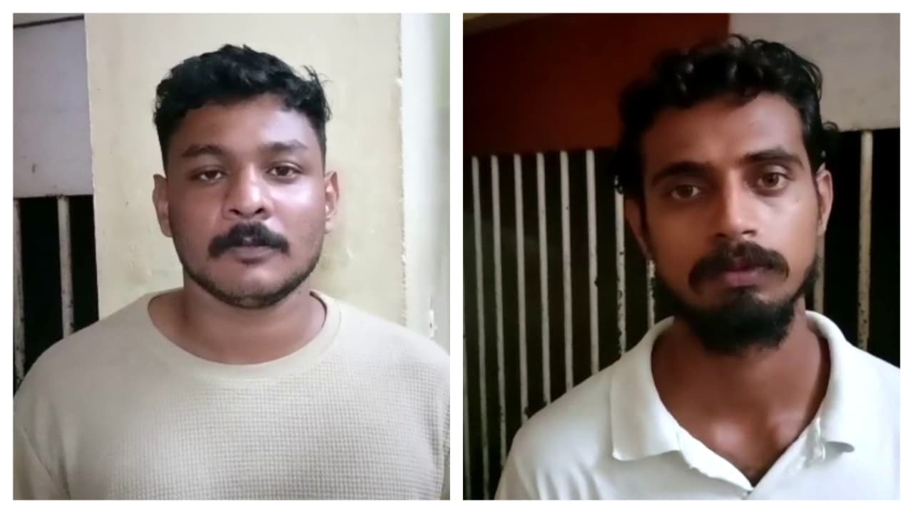 ambulance attack kollam ambulance attack kollam