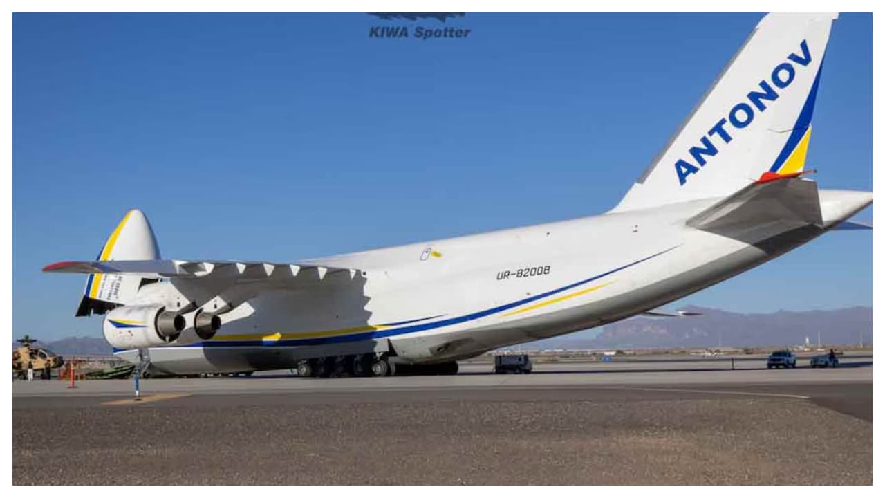 Antanov cargo flight