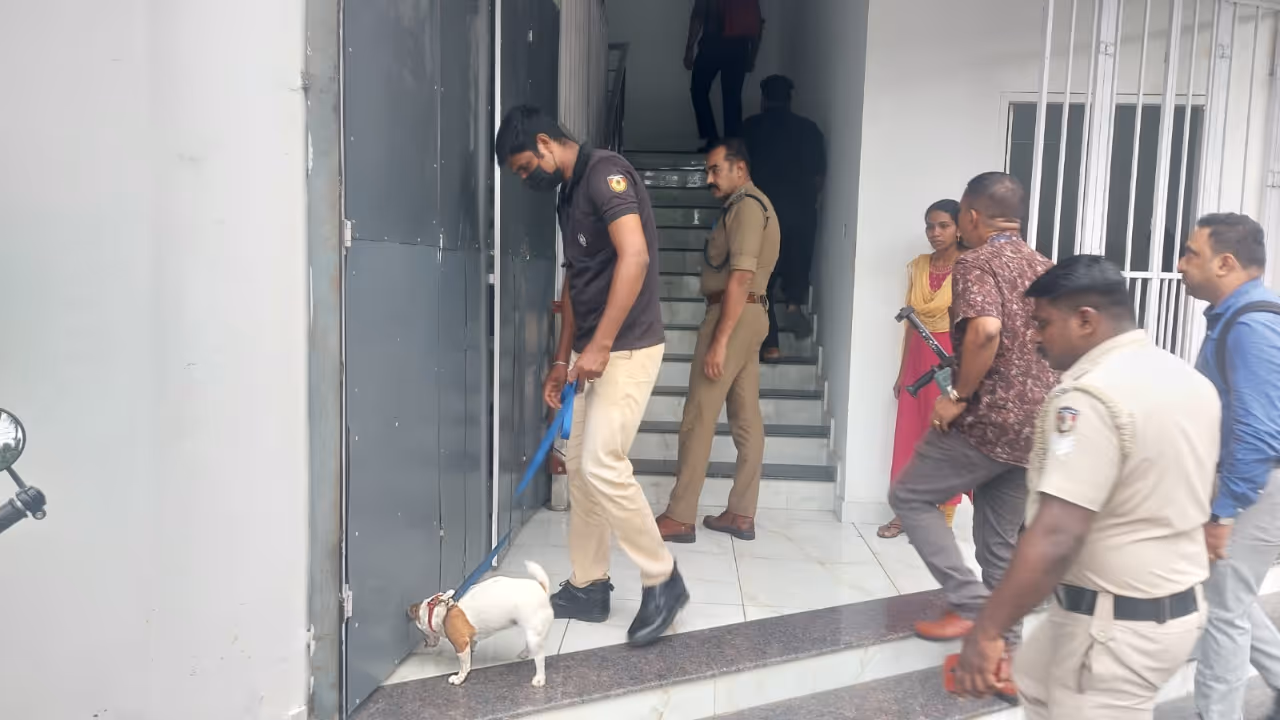  fake bomb threat in Thiruvananthapuram bank