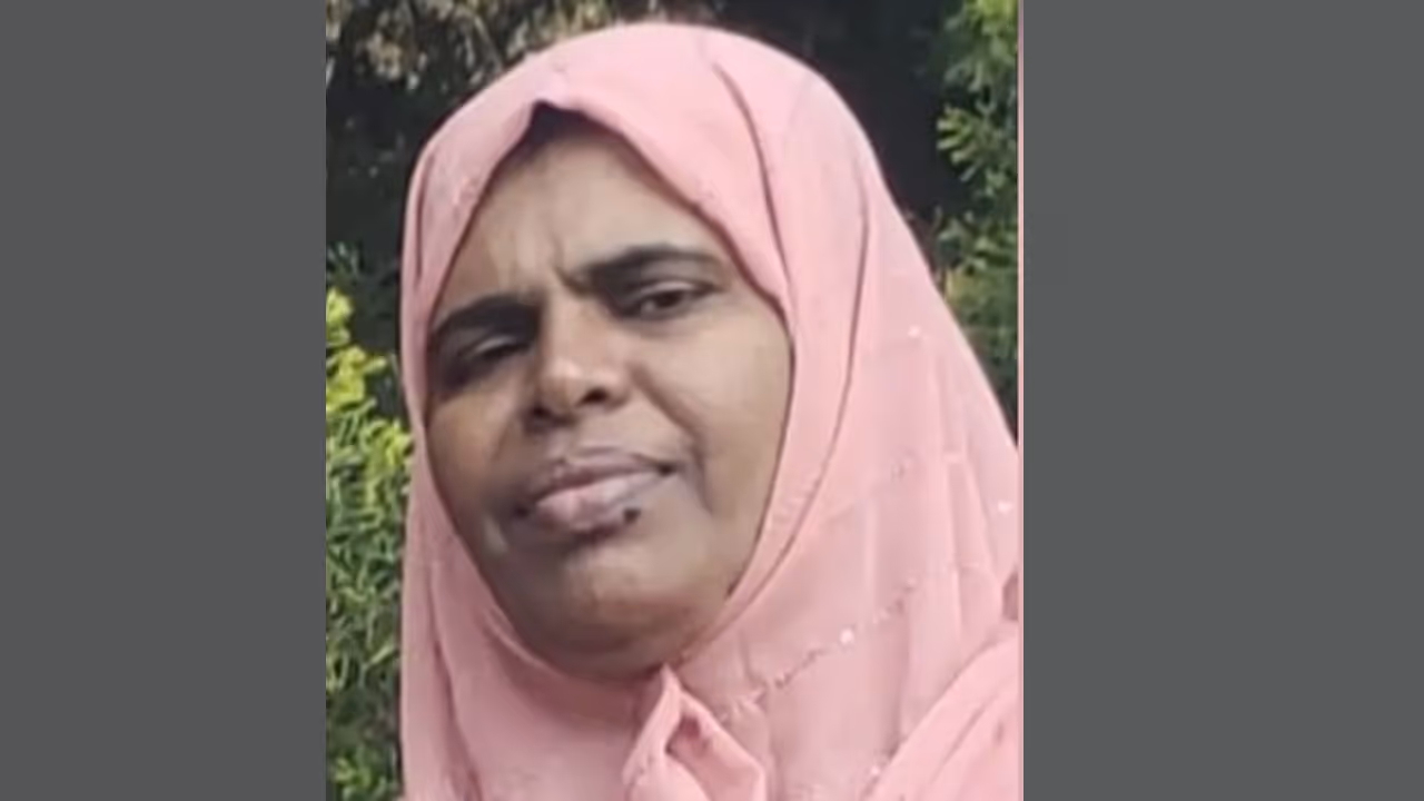 Tipper lorry accident in Kerala