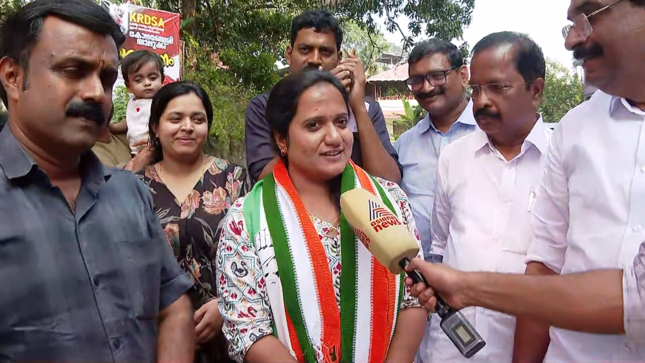 Sreenadevi kunjamma Sreenadevi kunjamma