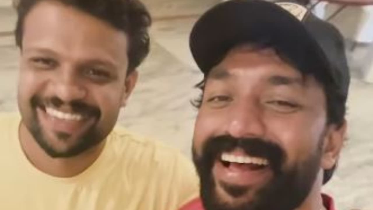 aneesh and shanavas shanu video after bigg boss 7 went viral aneesh and shanavas shanu video after bigg boss 7 went viral