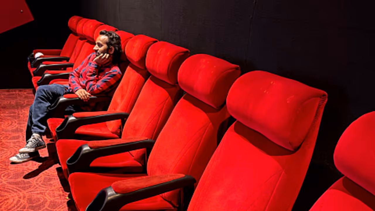 Kis Kisko Pyaar Karoon 2 to be re released on january 2026 after failure Kis Kisko Pyaar Karoon 2 to be re released on january 2026 after failure