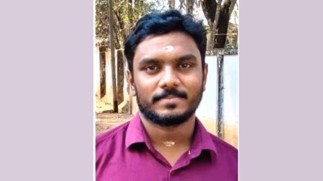 P R Vishnu P R Vishnu