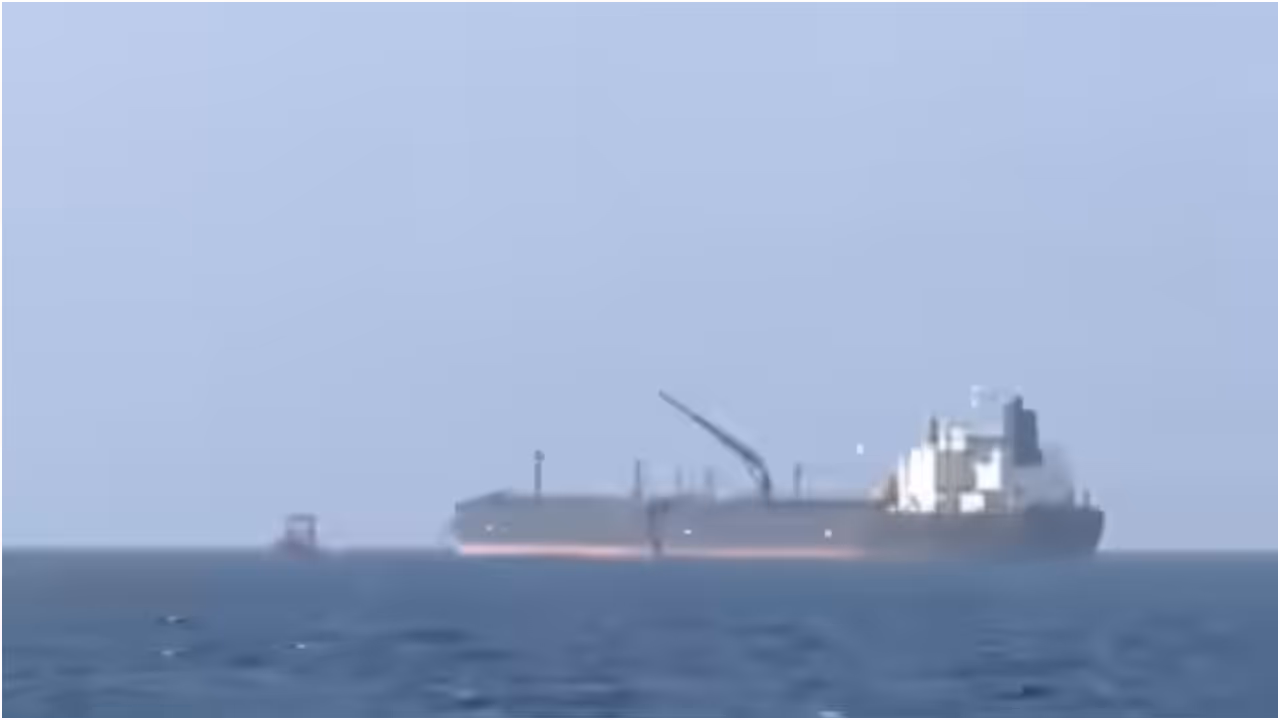 oil tanker oil tanker