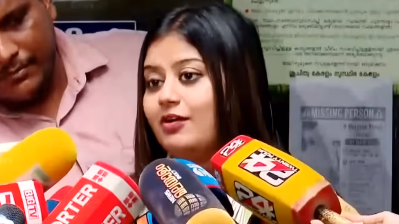 Ansiba Hassan wrote a reply letter to Show Cause Notice by amma association Ansiba Hassan wrote a reply letter to Show Cause Notice by amma association