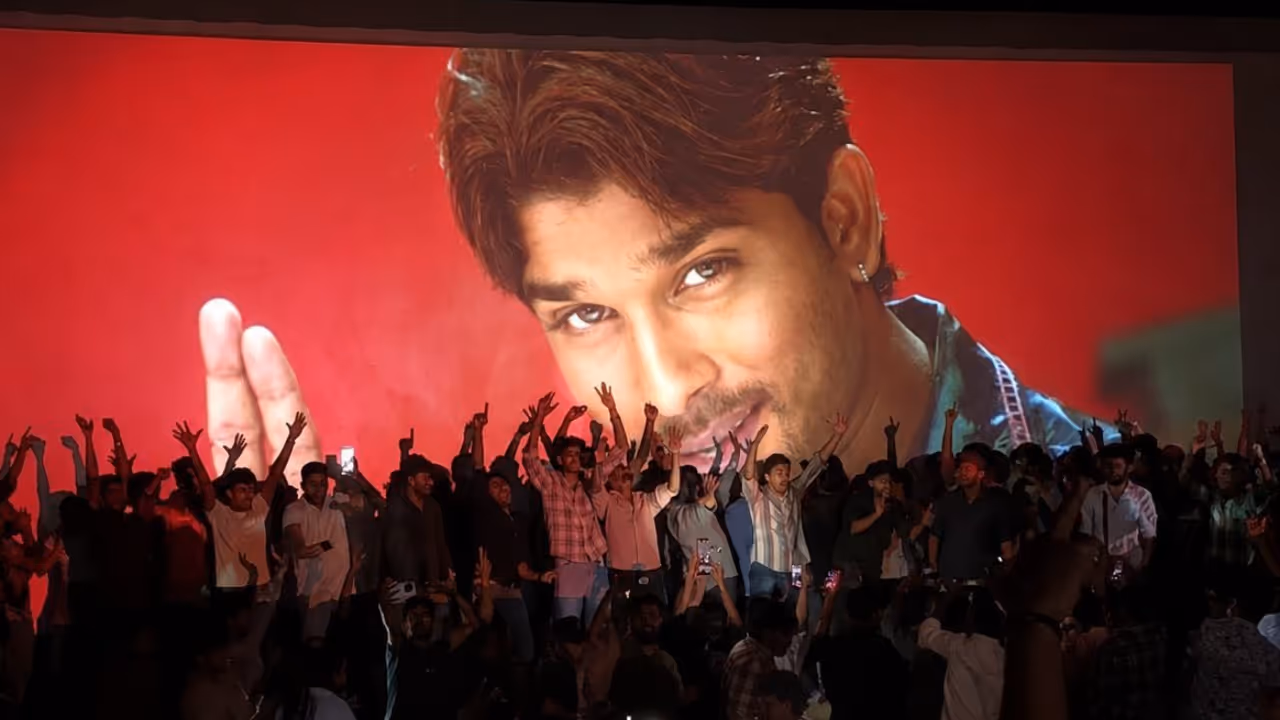 allu arjuns happy re release is celebrated in kerala allu arjuns happy re release is celebrated in kerala