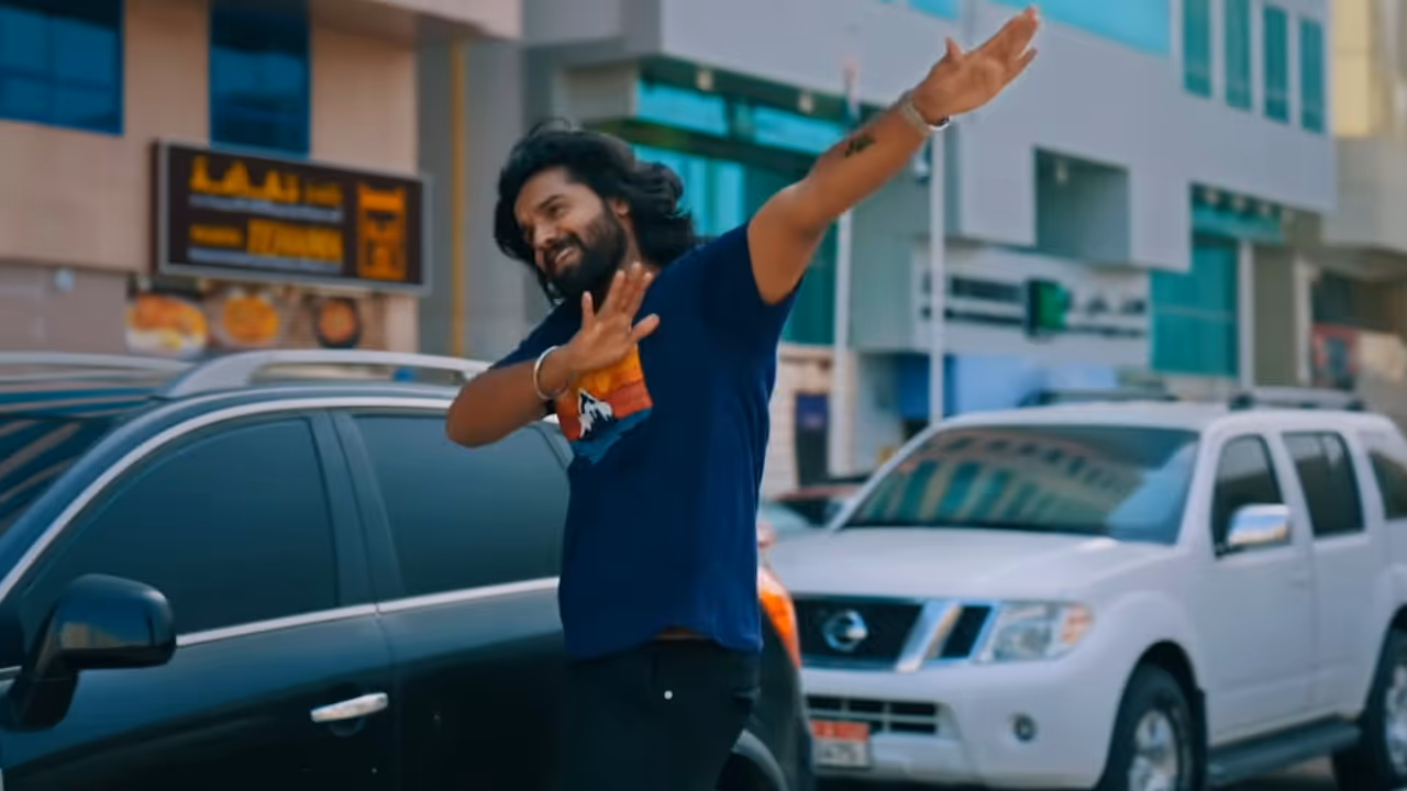 Ninarukil njan Ethaam Video Song from Aali movie Ninarukil njan Ethaam Video Song from Aali movie