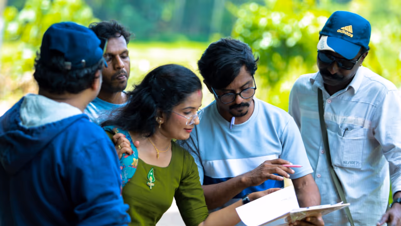 dishantharam malayalam movie starts rolling sophia tharakan kpac dishantharam malayalam movie starts rolling sophia tharakan kpac