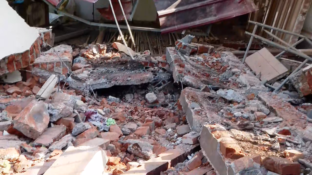 Building collapse in Thodupuzha Building collapse in Thodupuzha