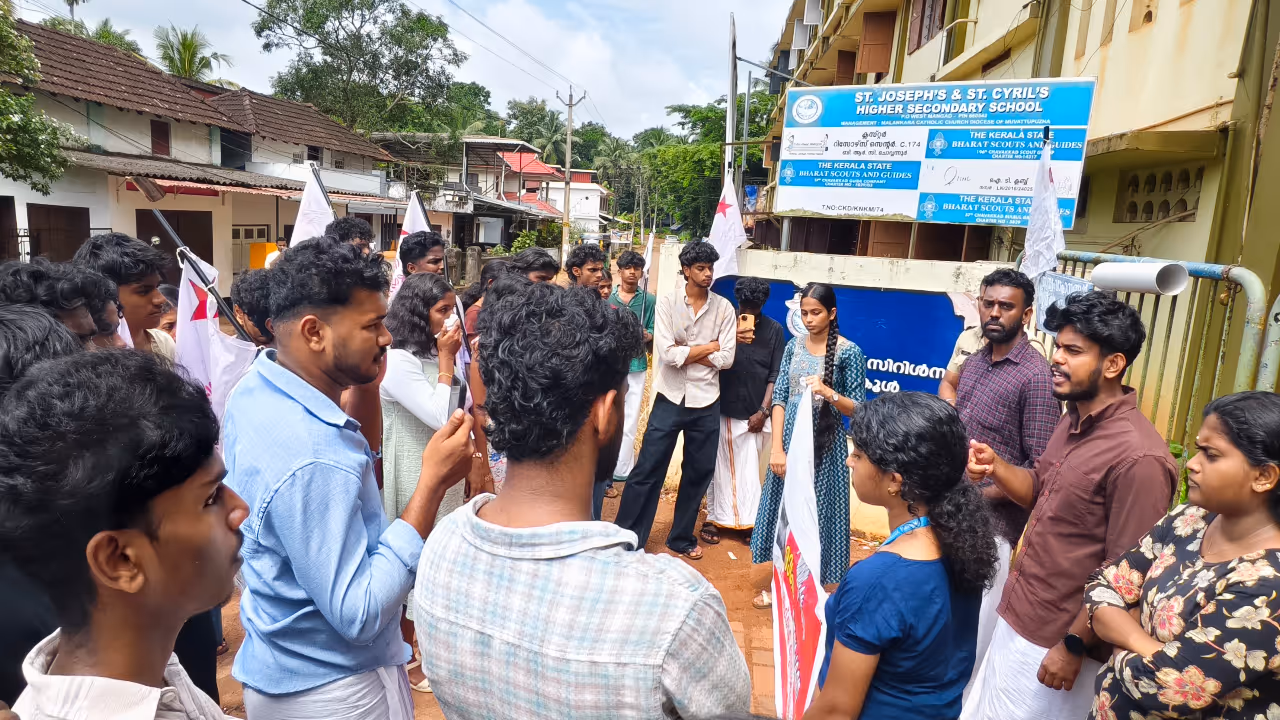 SFI protest SFI protest