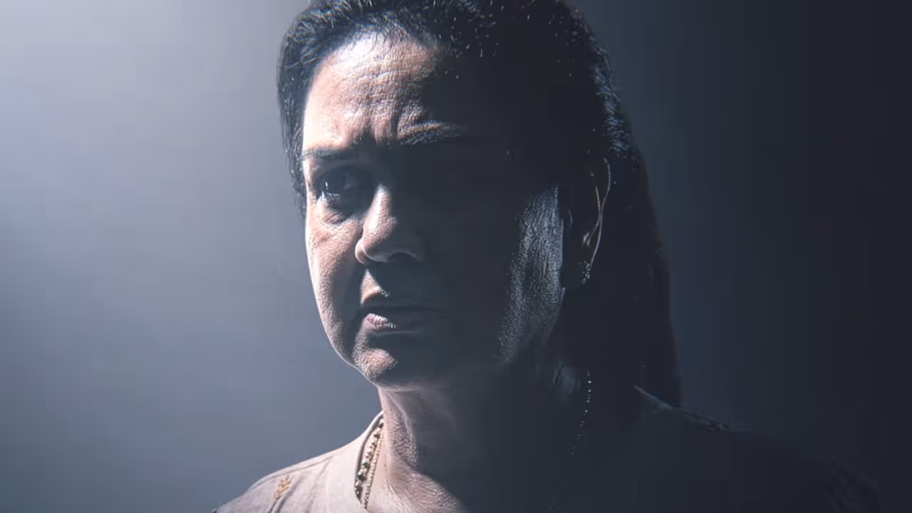 Maname song from Aasha movie Urvashi Joju George Govind Vasantha Anwar Ali Maname song from Aasha movie Urvashi Joju George Govind Vasantha Anwar Ali