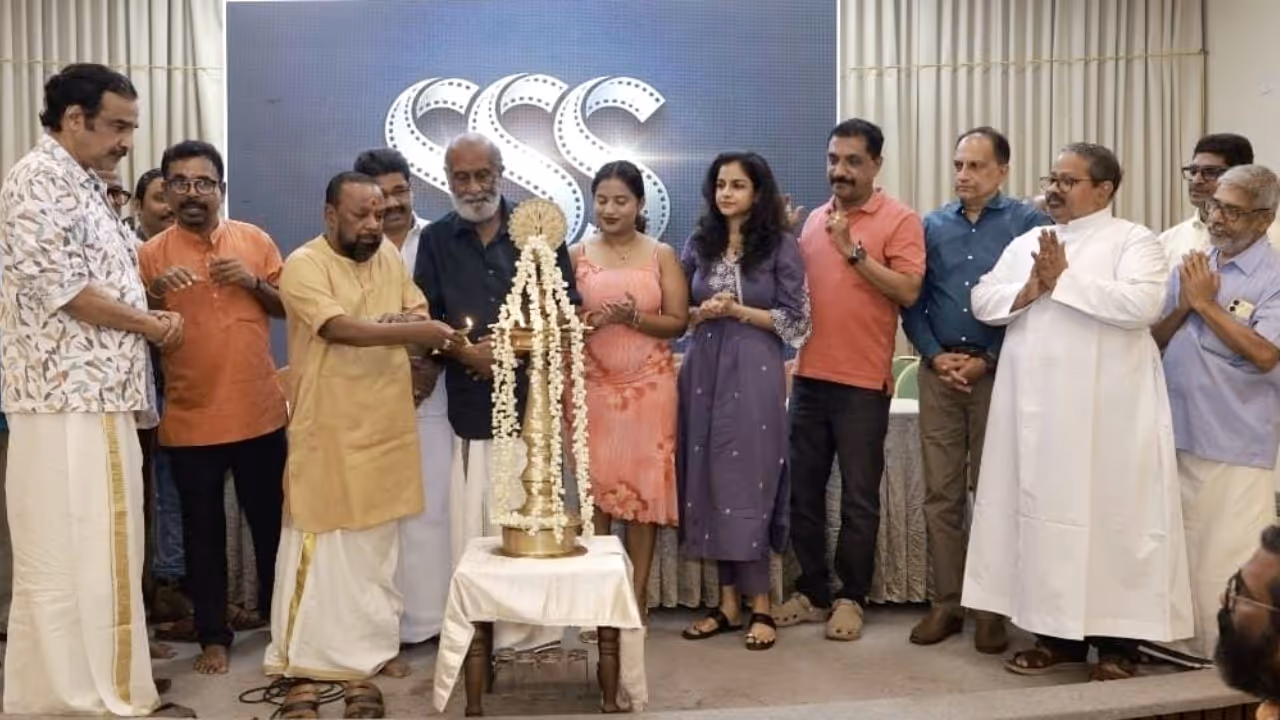 kaathu sookshichoru kasthuri mambazham malayalam movie starts kaathu sookshichoru kasthuri mambazham malayalam movie starts