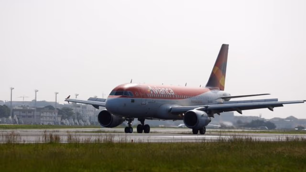 air turbulance emergency landing air turbulance emergency landing