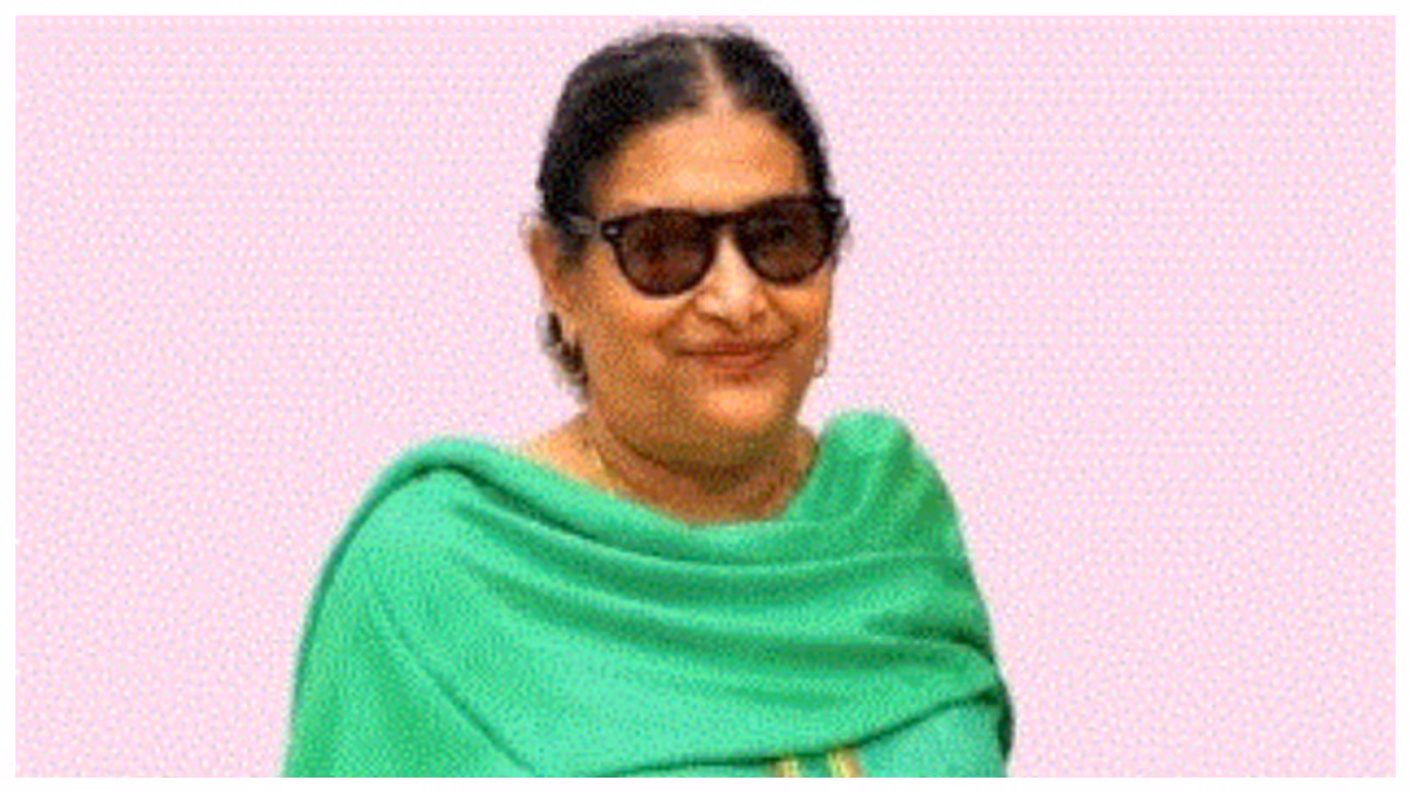 Ajit Kaur Ajit Kaur