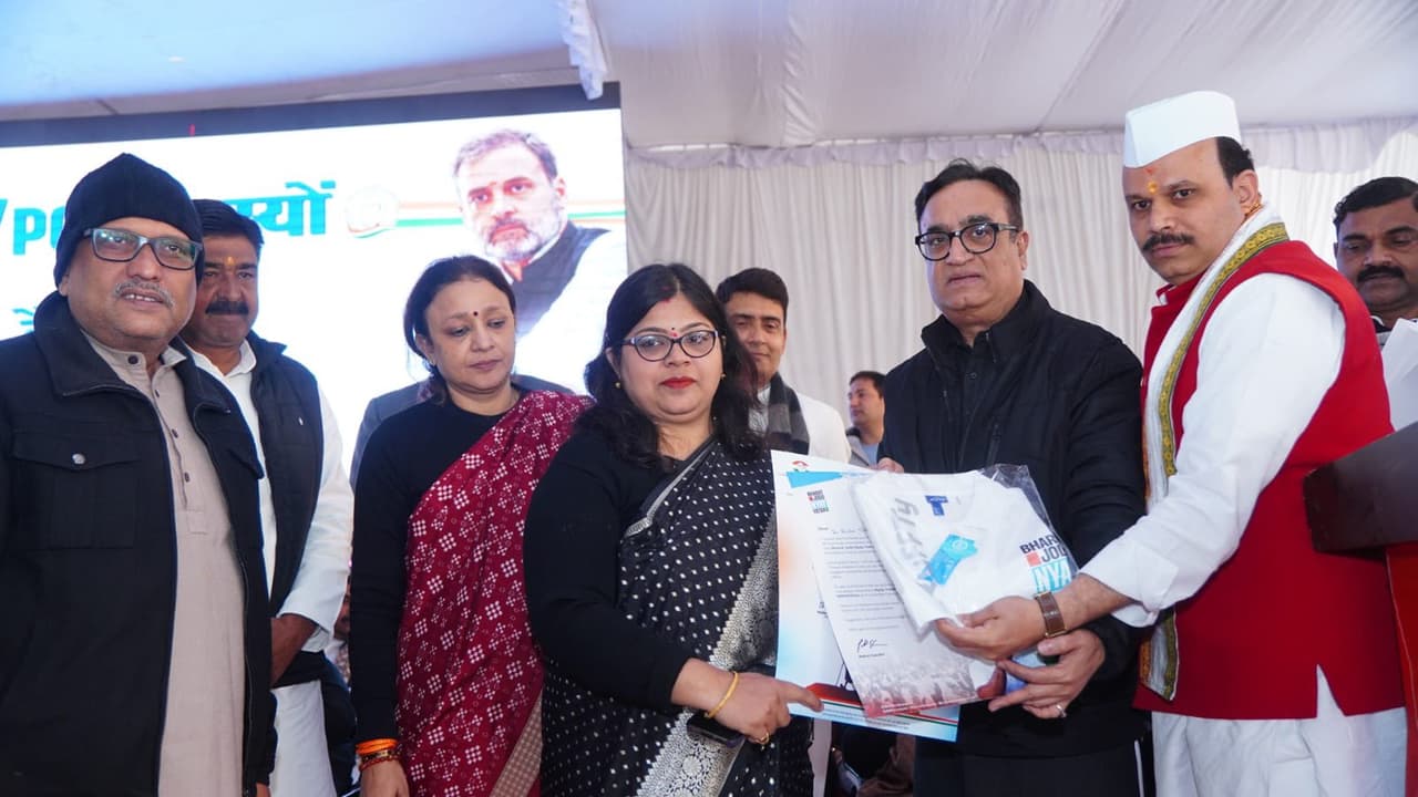 Ajay Maken Donate for Nyay Lucknow Ajay Maken Donate for Nyay Lucknow