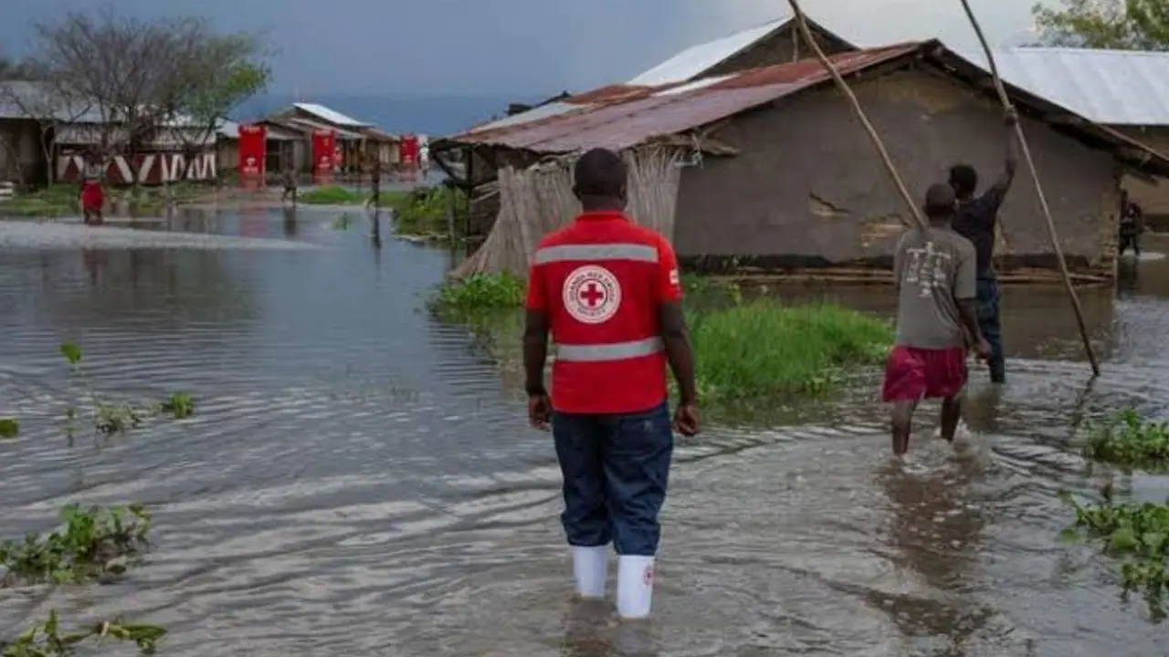 Kenya Floods cause widespread devastation in Nairobi Kenya Floods cause widespread devastation in Nairobi