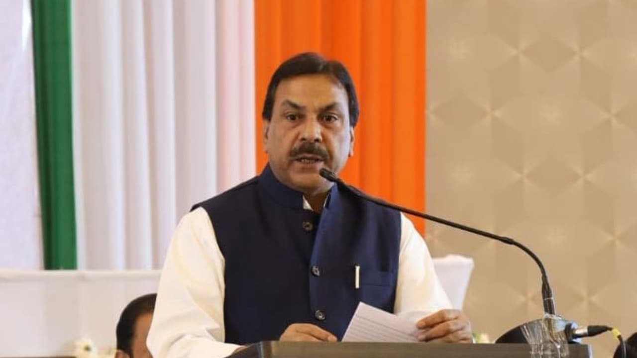 Naseem Khan Naseem Khan