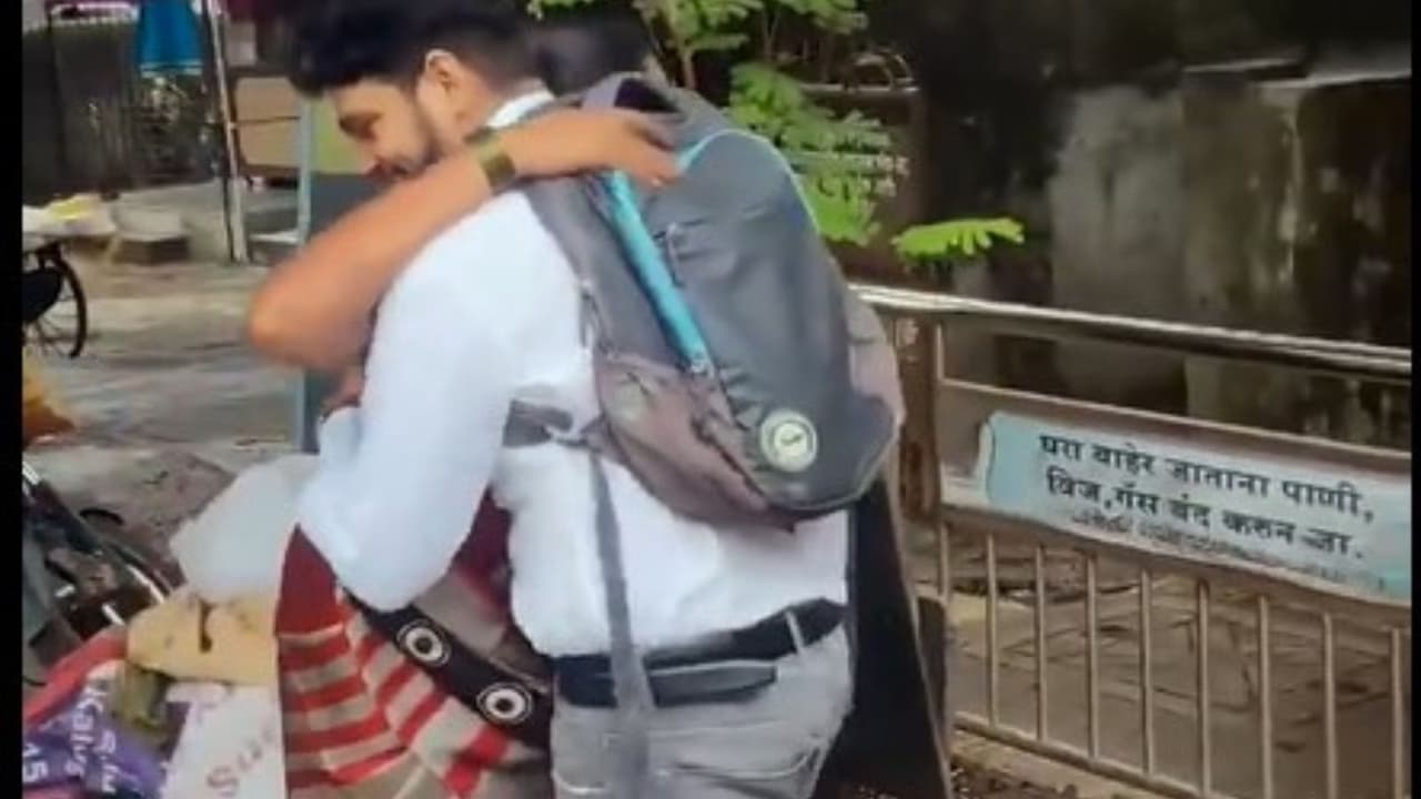 yogesh thombare yogesh thombare