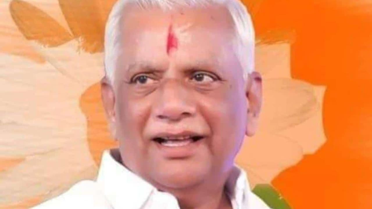 vasant chavan vasant chavan