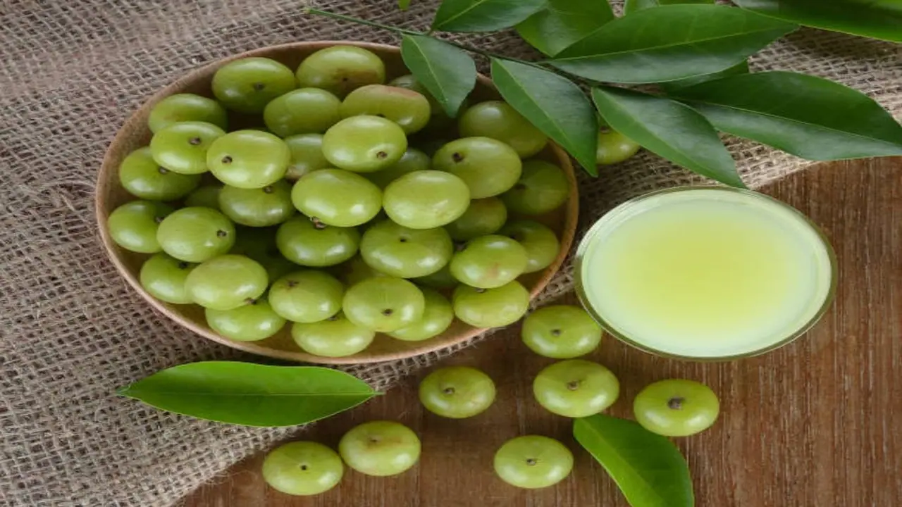 skin benefits of eating amla every day