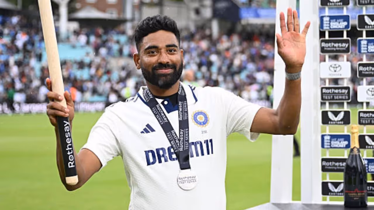 Mohammed Siraj Refuses Champagne