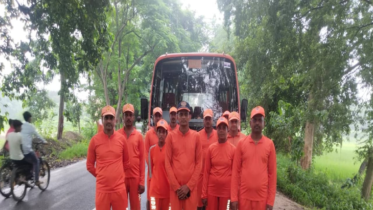 NDRF rescue teams