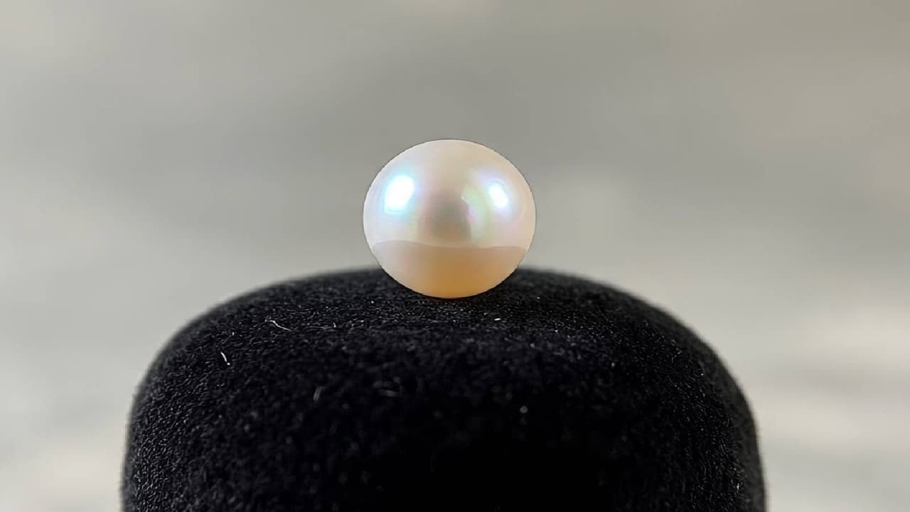 pearl gemstone
