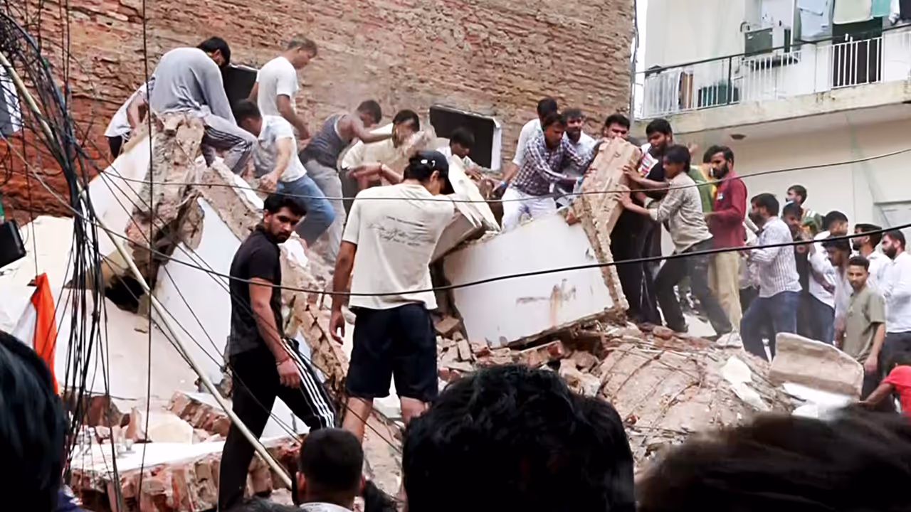delhi satya niketan building collapsed delhi satya niketan building collapsed