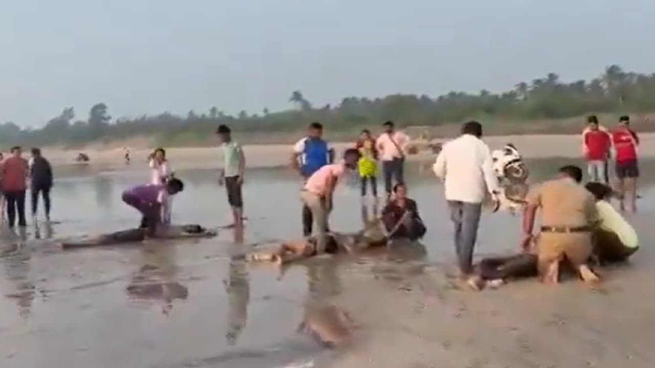 Diveagar Beach Accident Video Diveagar Beach Accident Video